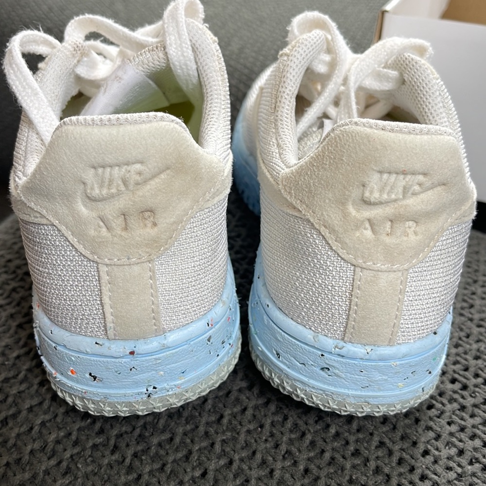 Nike women’s - Picture 3 of 10